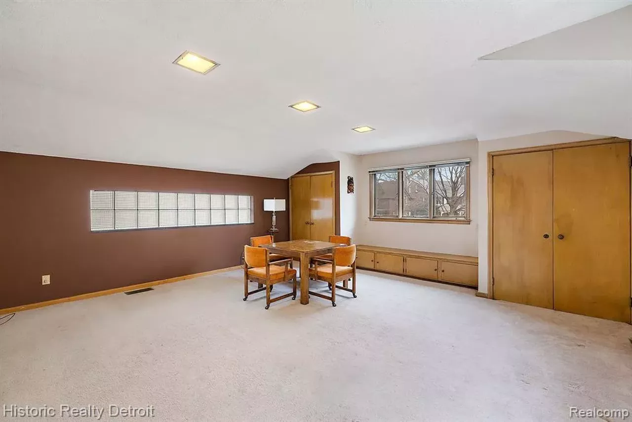 Image: A stylish Mid-century modern home in Detroit’s Sherwood Forest neighborhood hit the market [PHOTOS]