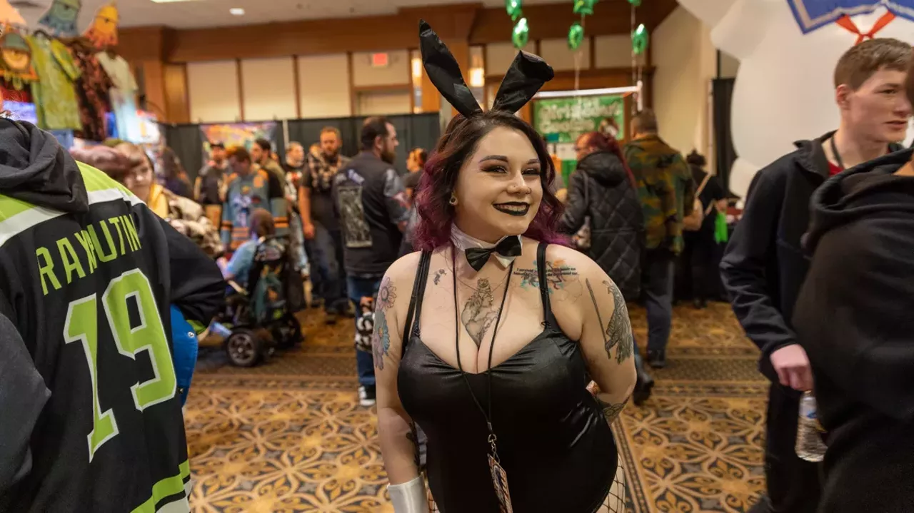 Image: Comic fans took over Livonia's Burton Manor for Astronomicon 6 [PHOTOS]