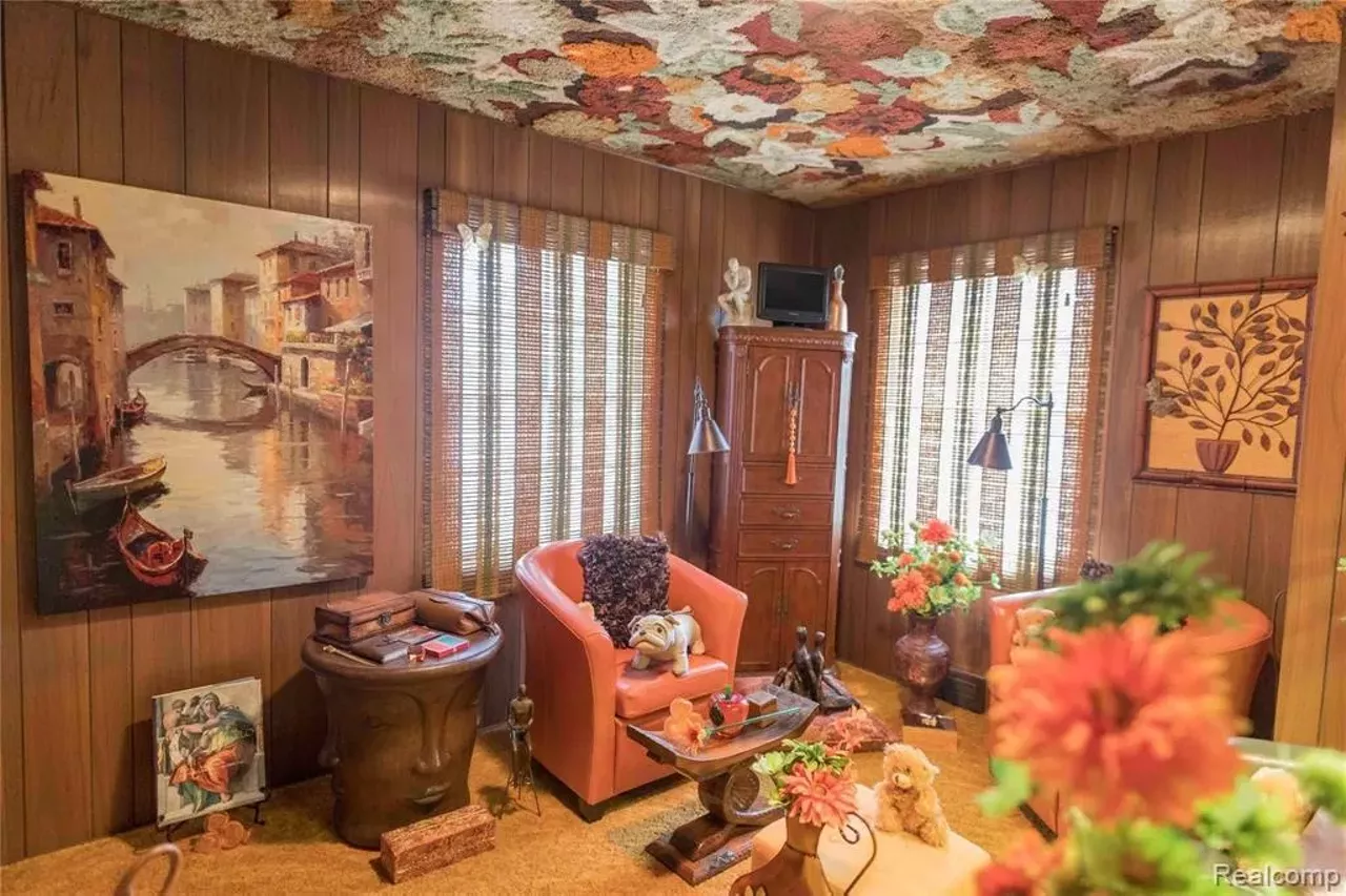 Image: Detroit's most extra house is back on the market [PHOTOS]