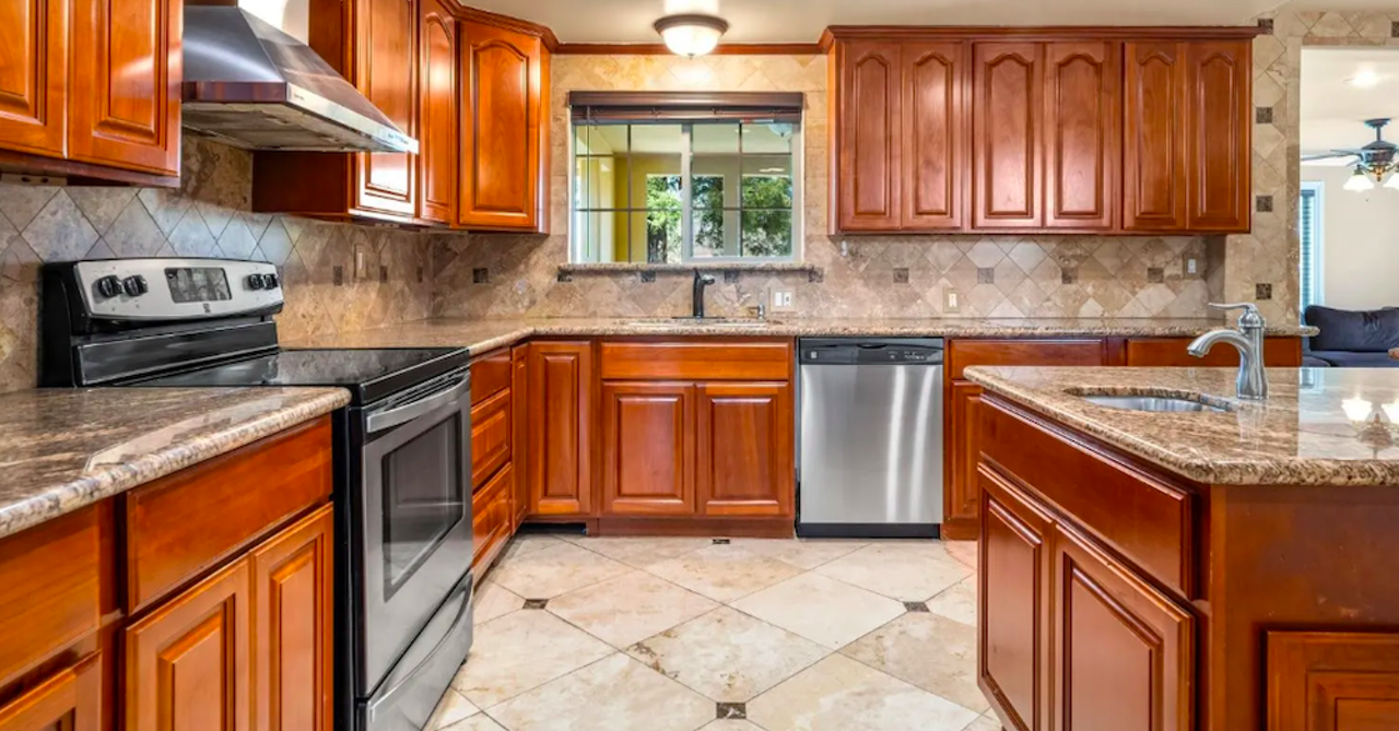 Image: This Detroit Pistons player is selling his Sacremento home complete with a full basketball court [PHOTOS]