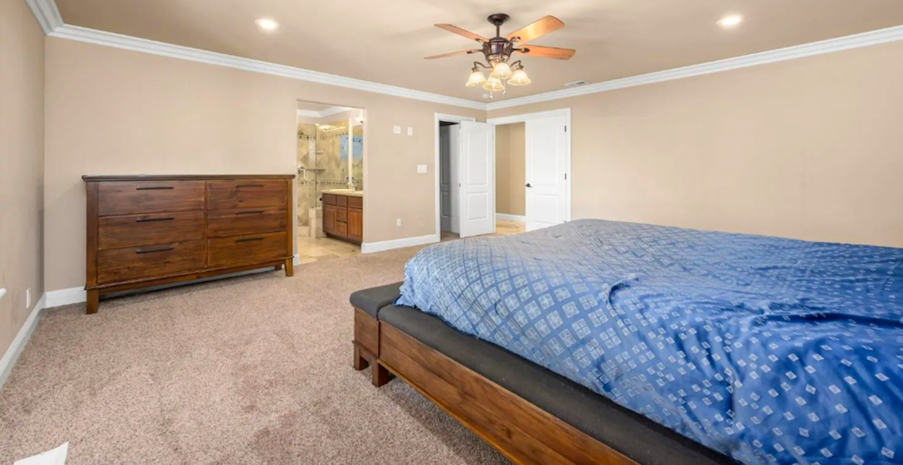 Image: This Detroit Pistons player is selling his Sacremento home complete with a full basketball court [PHOTOS]